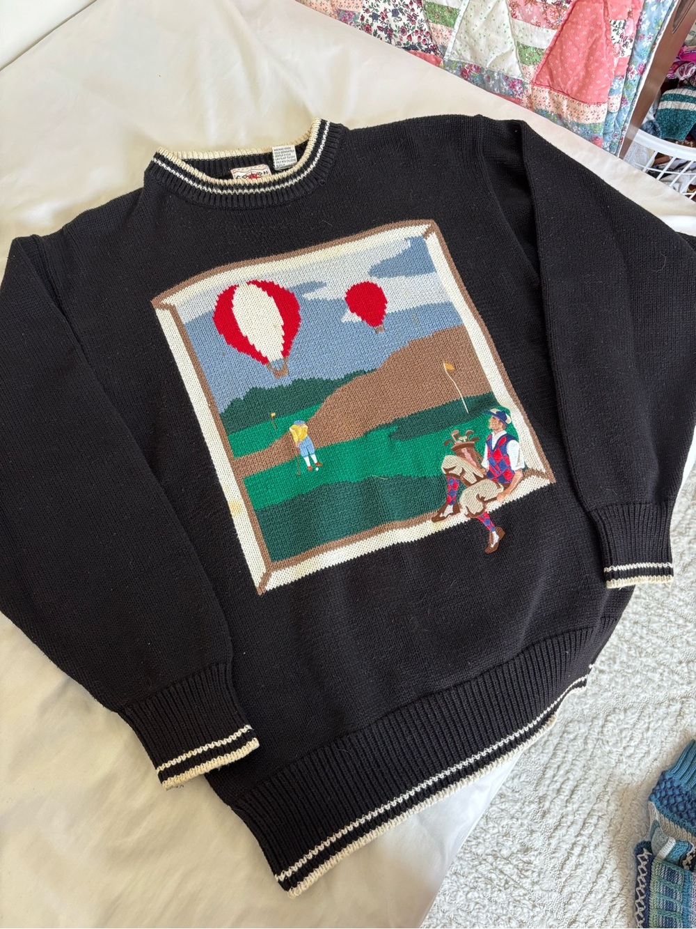 Vintage 90s knit Black Golf Scene hot air balloon Crewneck Sweater
